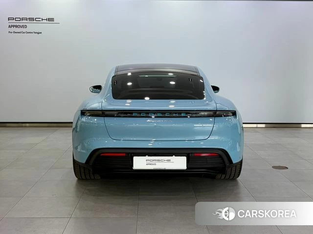 Porsche Taycan id 3914674 из Кореи 13