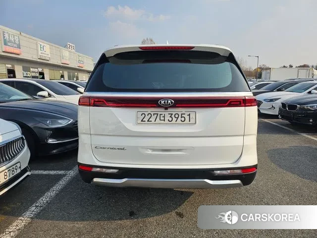 Kia Carnival 4th generation id 3401999 из Кореи 13