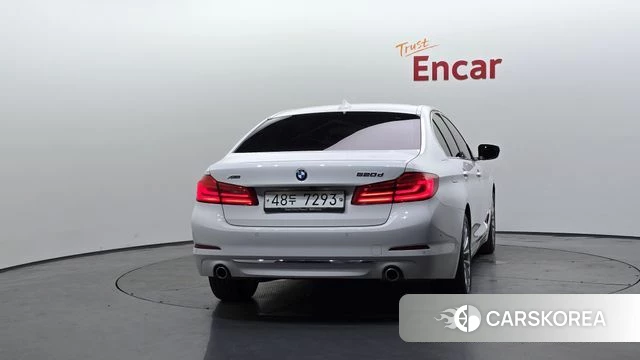 BMW 5 Series (G30) id 4626003 из Кореи 28