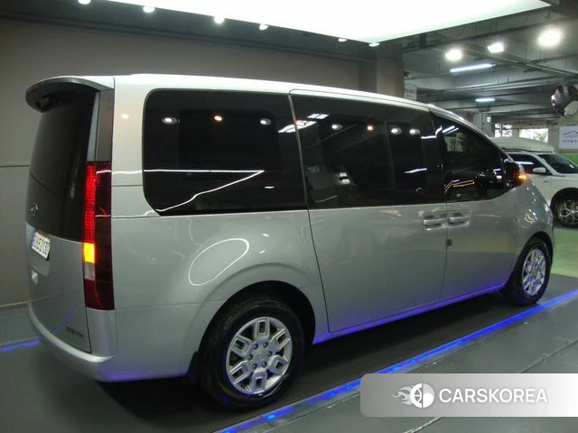 Hyundai Staria id 3799361 из Кореи 14