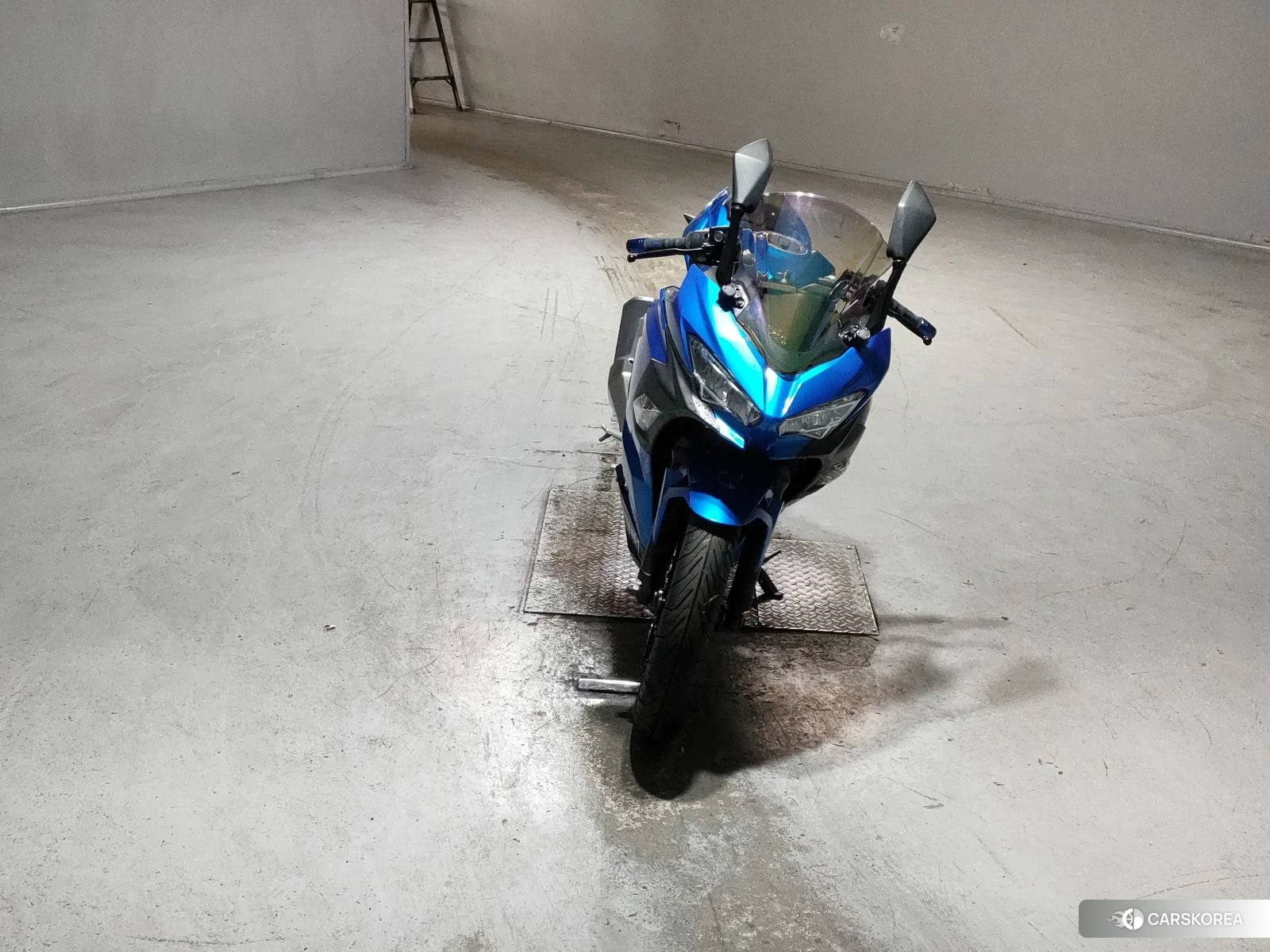 Kawasaki NINJA 250 2018 из Японии, фото 2