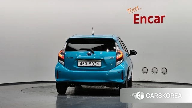 Toyota Prius C id 4459459 из Кореи 25