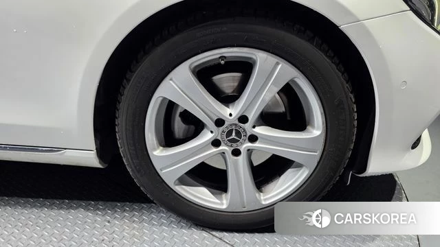 Mercedes-Benz E-Class W213 id 3801727 из Кореи 14