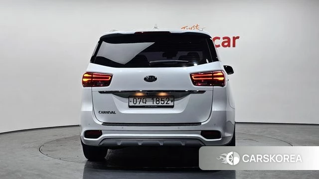 Kia The New Carnival id 3917229 из Кореи 14