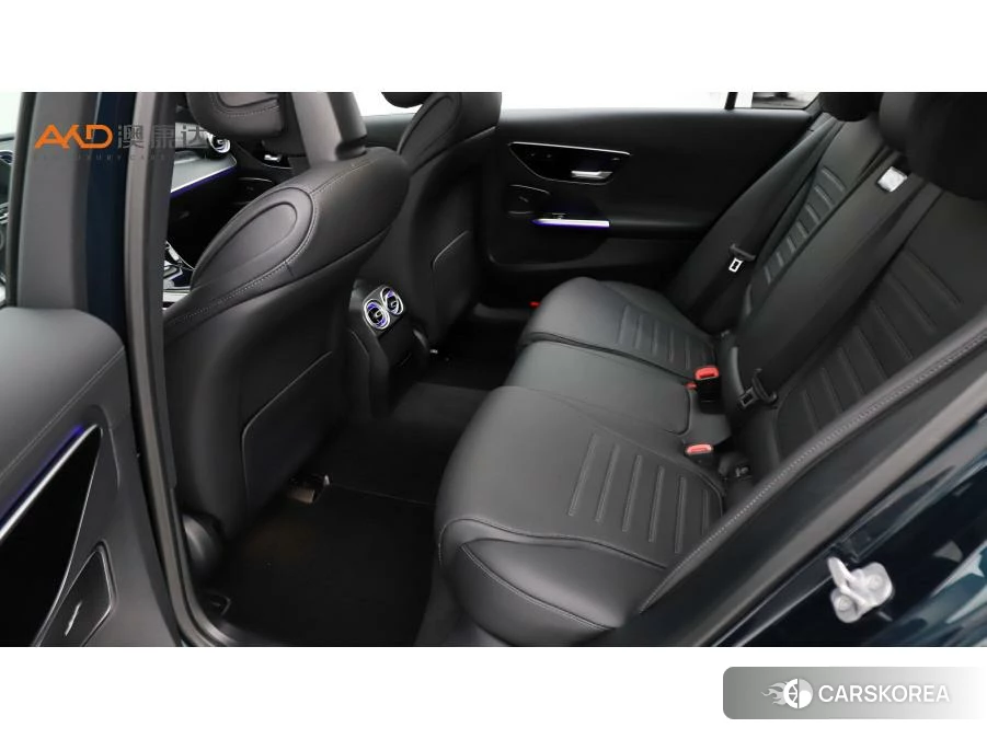 Mercedes-Benz Class C 2023 Зеленый из Китая, фото 4