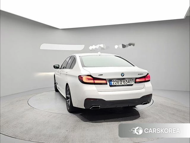 BMW 5 Series (G30) id 4730807 из Кореи 14