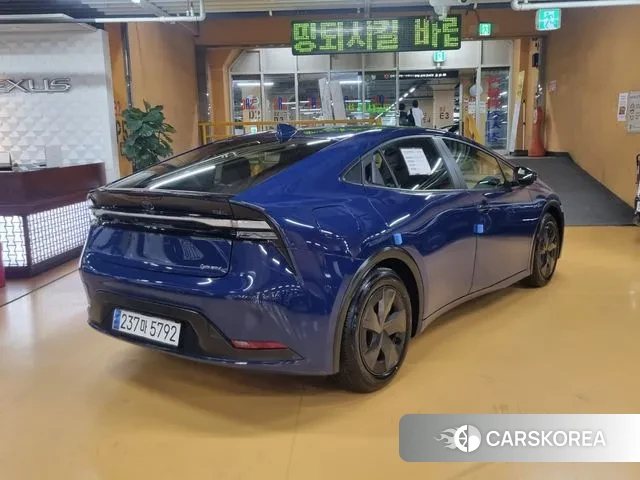 Toyota Prius 5th Generation id 2930102 из Кореи 14