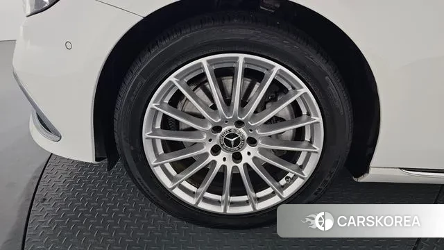 Mercedes-Benz E-Class W213 id 3448778 из Кореи 14