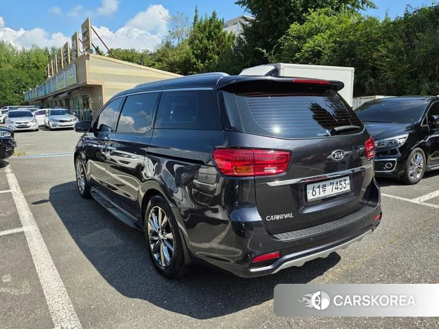 Kia The New Carnival id 4733021 из Кореи 14