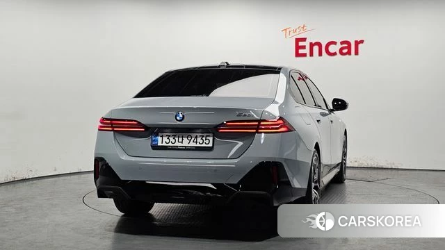 BMW 5 Series (G60) id 4222717 из Кореи 14