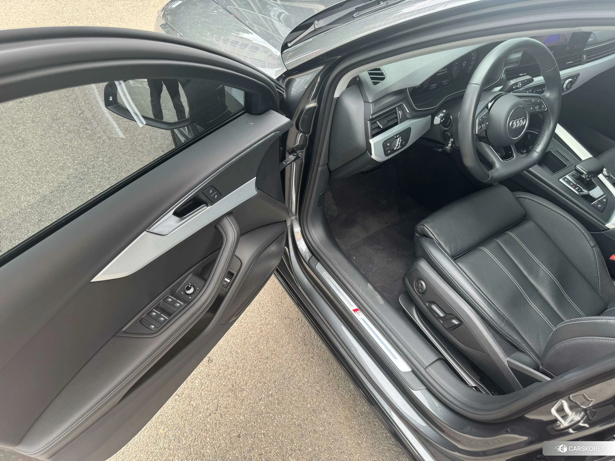 Audi A4L id 4455149 из Китая 20
