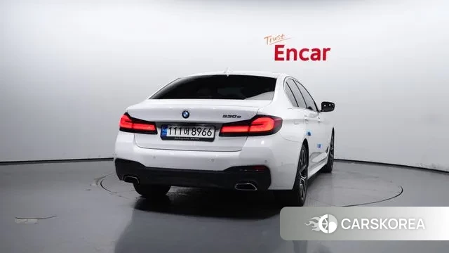 BMW 5 Series (G30) id 2960019 из Кореи 14