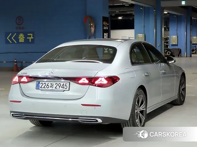 Mercedes-Benz E-Class W214 id 3496711 из Кореи 14