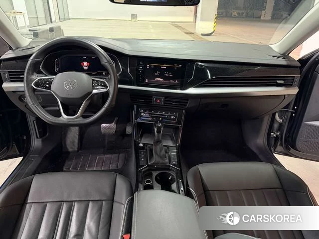 Volkswagen Passat id 4278715 из Китая 11