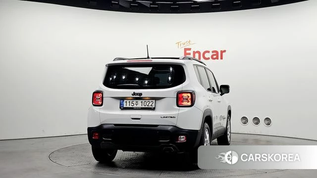 Jeep Renegade id 3871968 из Кореи 14