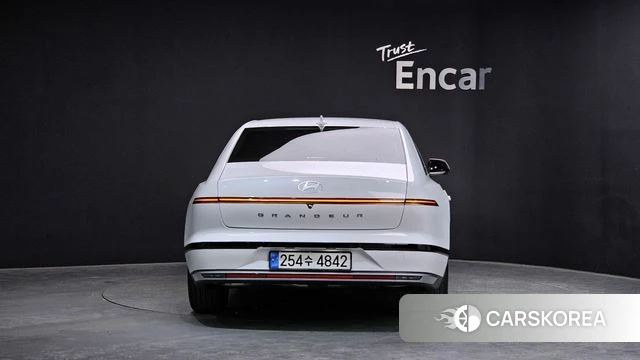 Hyundai Grandeur Hybrid (GN7) id 4200865 из Кореи 25