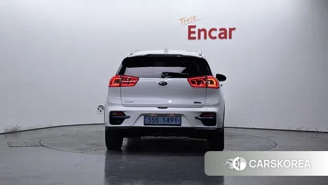 Kia Niro EV id 3422060 из Кореи 14