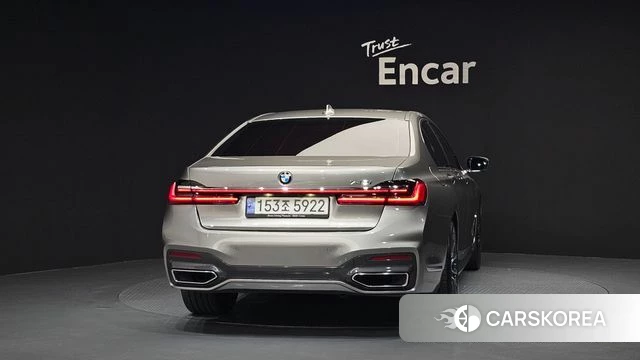 BMW 7 Series (G11) id 4562587 из Кореи 26