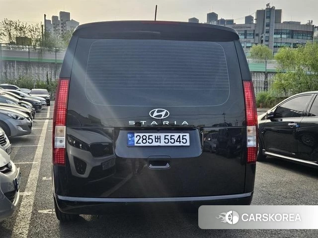 Hyundai Staria id 4194043 из Кореи 14