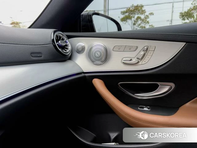 Mercedes-Benz E-class AMG id 4314867 из Китая 20