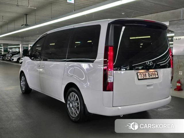 Hyundai Staria id 4330727 из Кореи 14