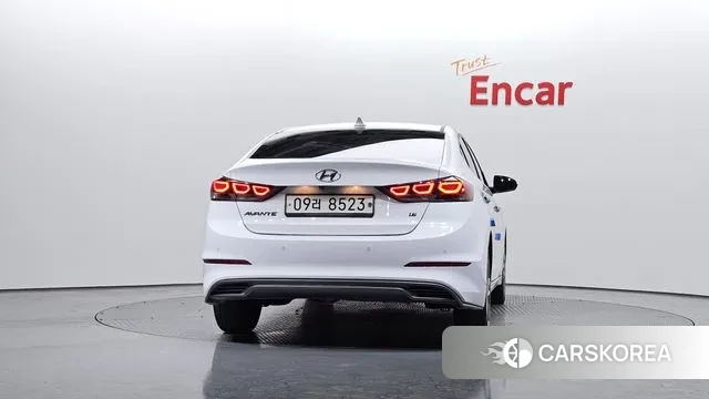 Hyundai Avante AD id 3583504 из Кореи 14