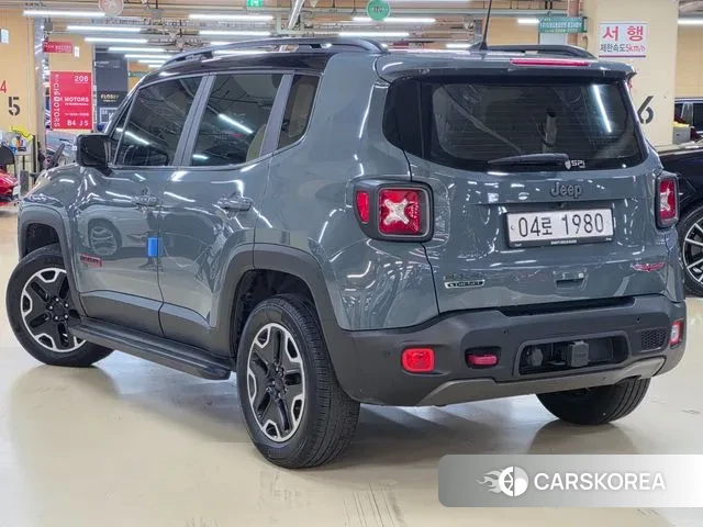 Jeep Renegade id 3509951 из Кореи 14