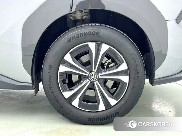 Toyota FAW bZ4X id 4214139 из Китая 14