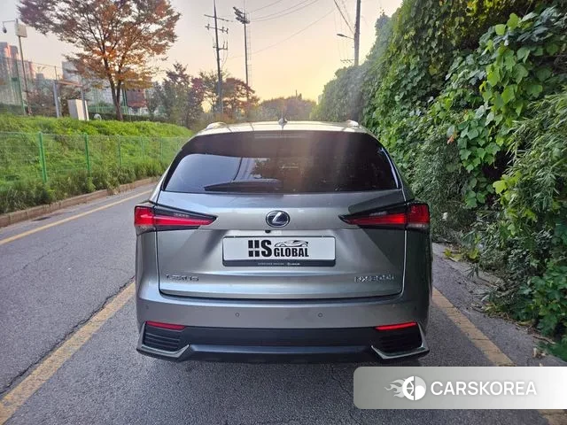 Lexus NX300h id 3323675 из Кореи 9