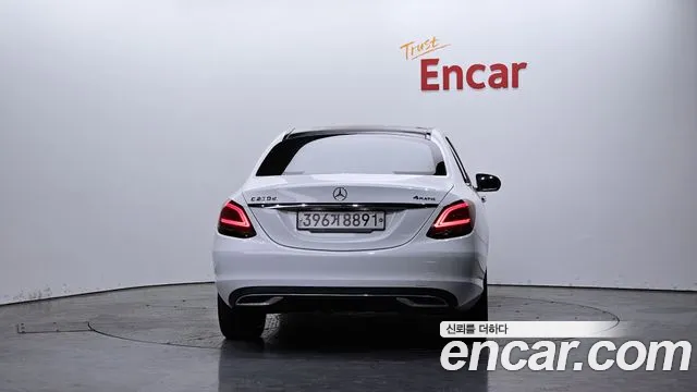 Mercedes-Benz C-Class W205 id 2700158 из Кореи 14