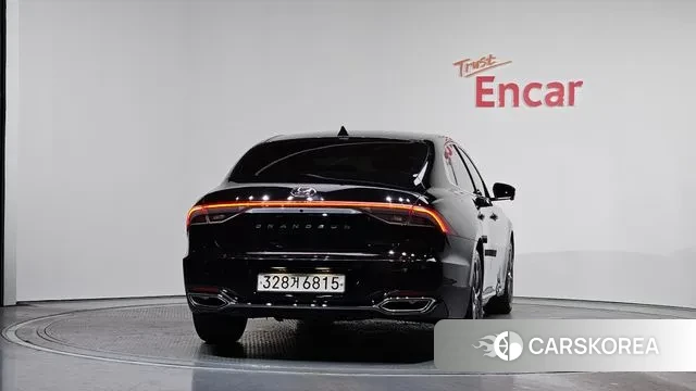 Hyundai The New Grandeur IG id 3621042 из Кореи 14