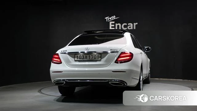 Mercedes-Benz E-Class W213 id 4873108 из Кореи 26