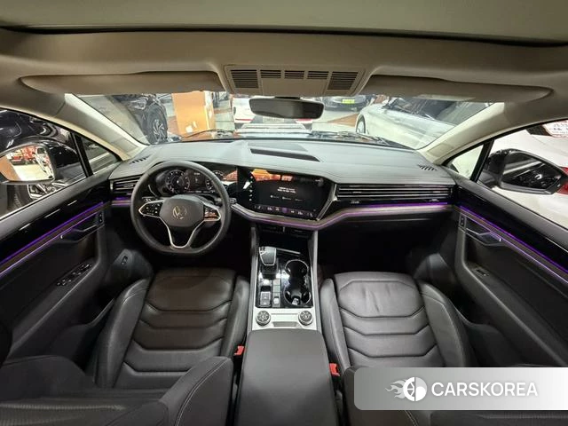 Volkswagen Touareg id 4387243 из Китая 8