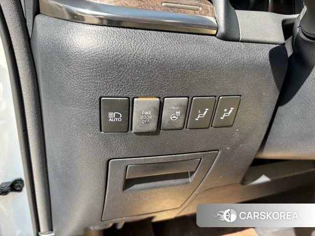 Toyota Wilfa id 3908056 из Китая 16