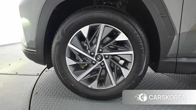 Hyundai Tucson (NX4) id 3910815 из Кореи 14