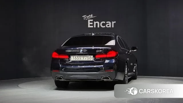 BMW 5 Series (G30) id 3488870 из Кореи 14