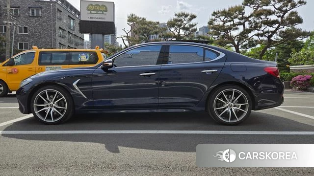 Genesis G70 id 4251111 из Кореи 14
