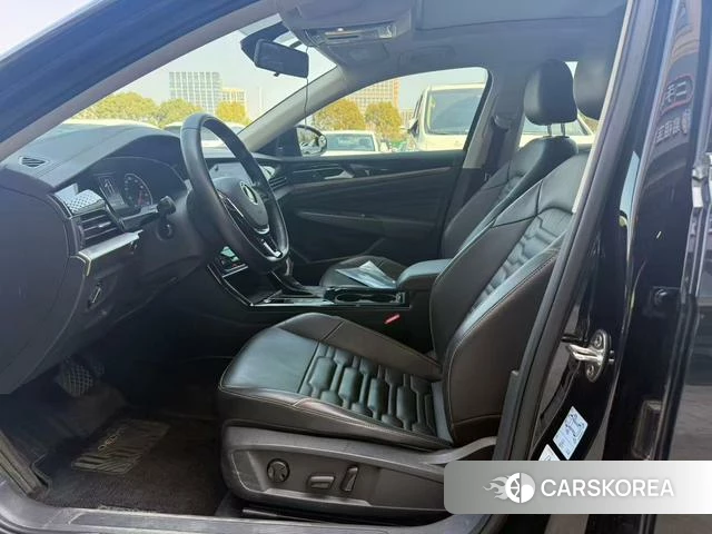 Volkswagen Passat 2019 Черный из Китая, фото 4