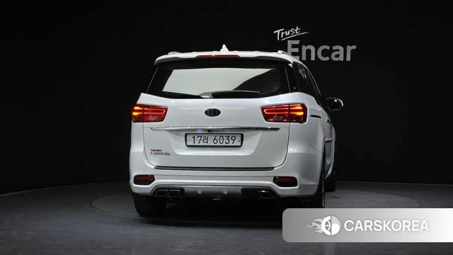 Kia The New Carnival id 3937072 из Кореи 14