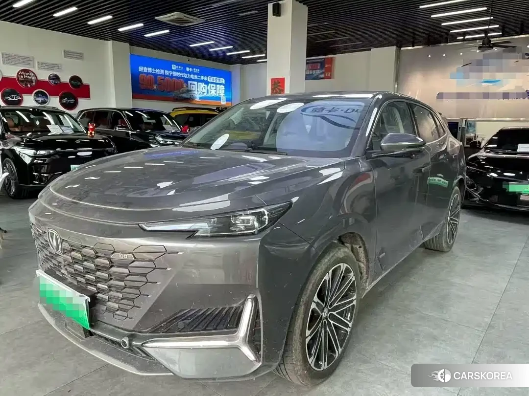 Chang'an Changan UNI-K Smart iDD 2022 Silver/gray из Китая, фото 4