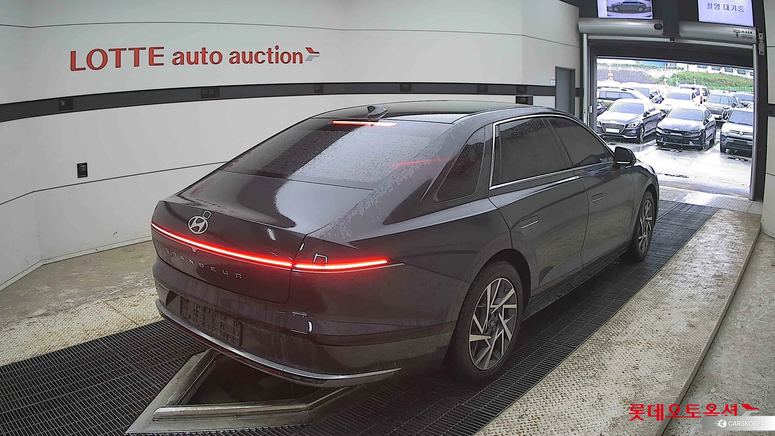 Hyundai Grandeur Hybrid id 4352307 из Кореи 30