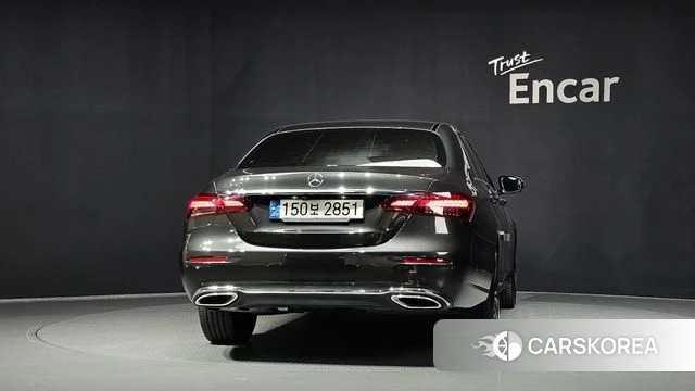 Mercedes-Benz E-Class W213 id 4712259 из Кореи 27