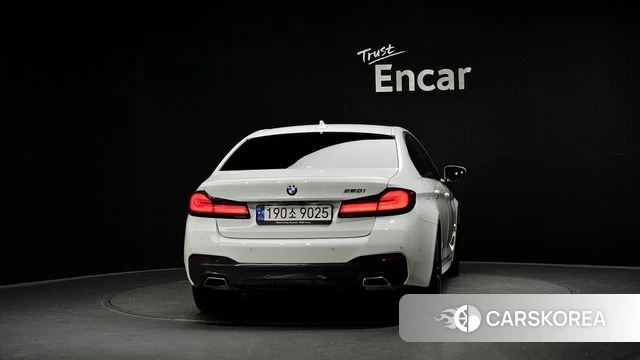 BMW 5 Series (G30) id 4528818 из Кореи 27