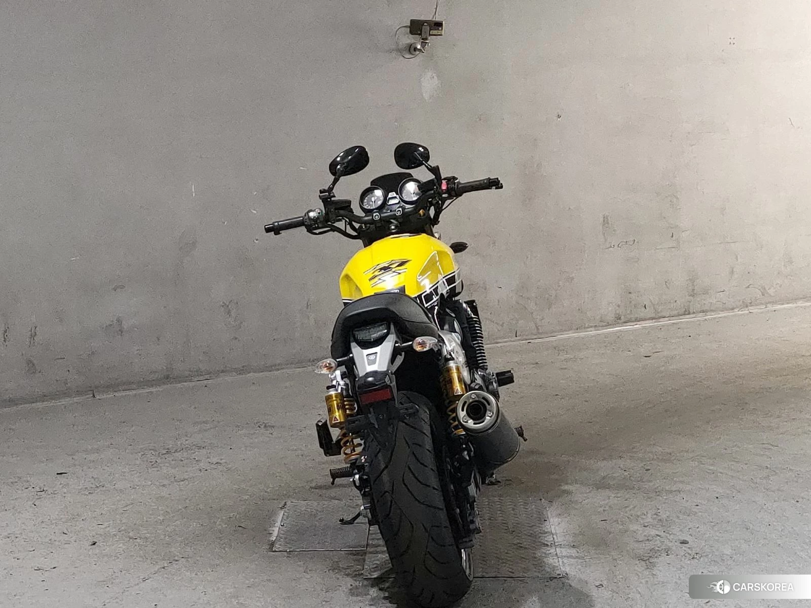 Проданный Yamaha XJR 1300 2017 из Японии