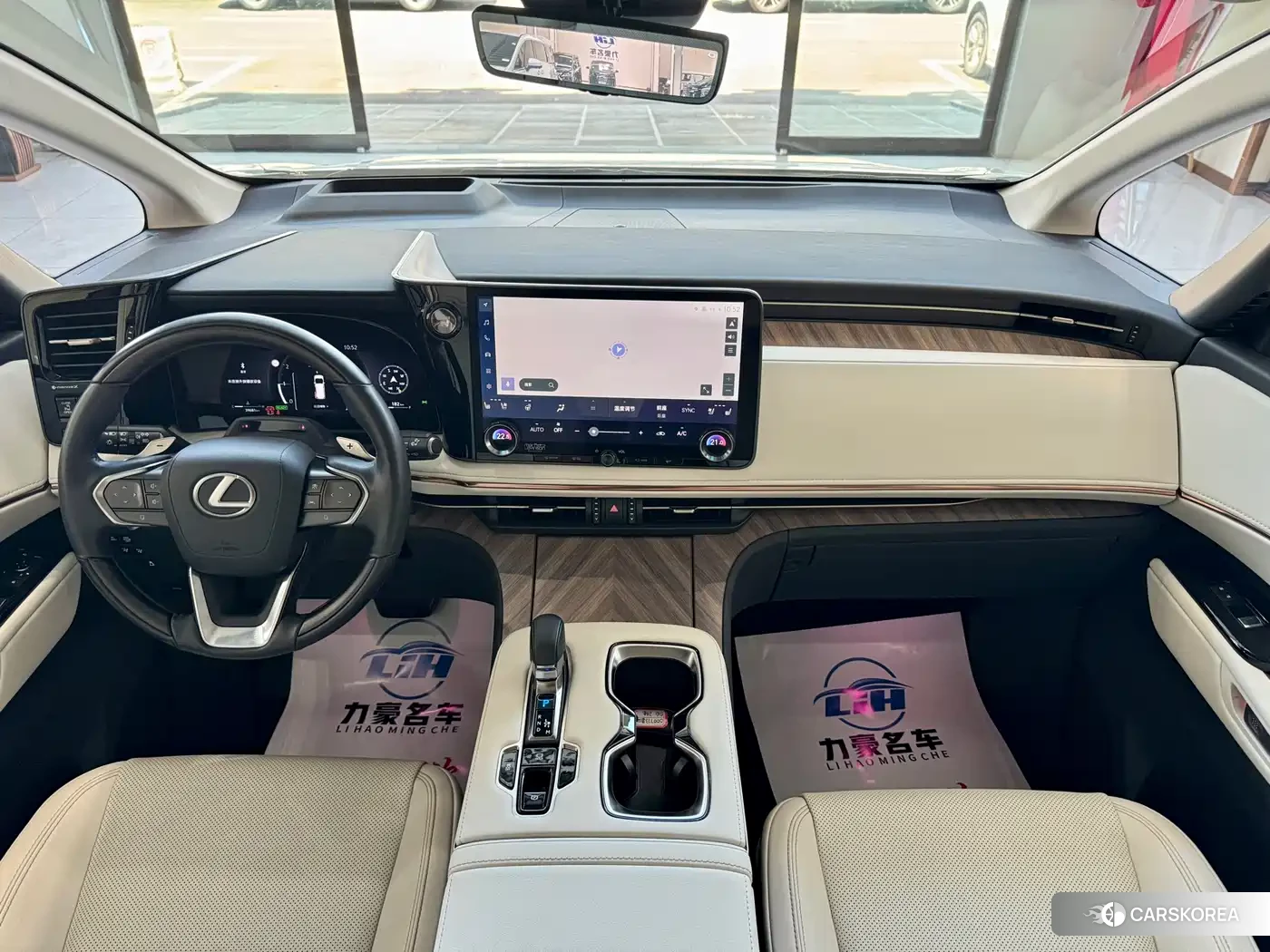 Lexus LM id 4674540 из Китая 12