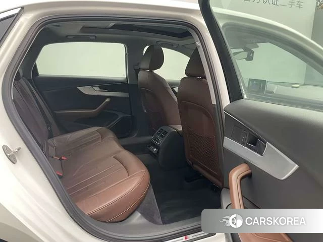 Audi A4L id 3969082 из Китая 16