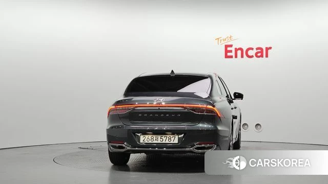 Hyundai The New Grandeur IG id 4603810 из Кореи 14