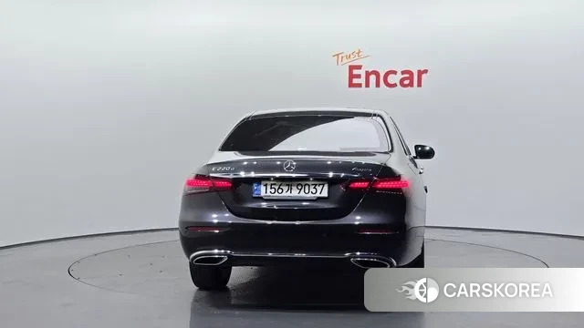 Mercedes-Benz E-Class W213 id 3012802 из Кореи 14