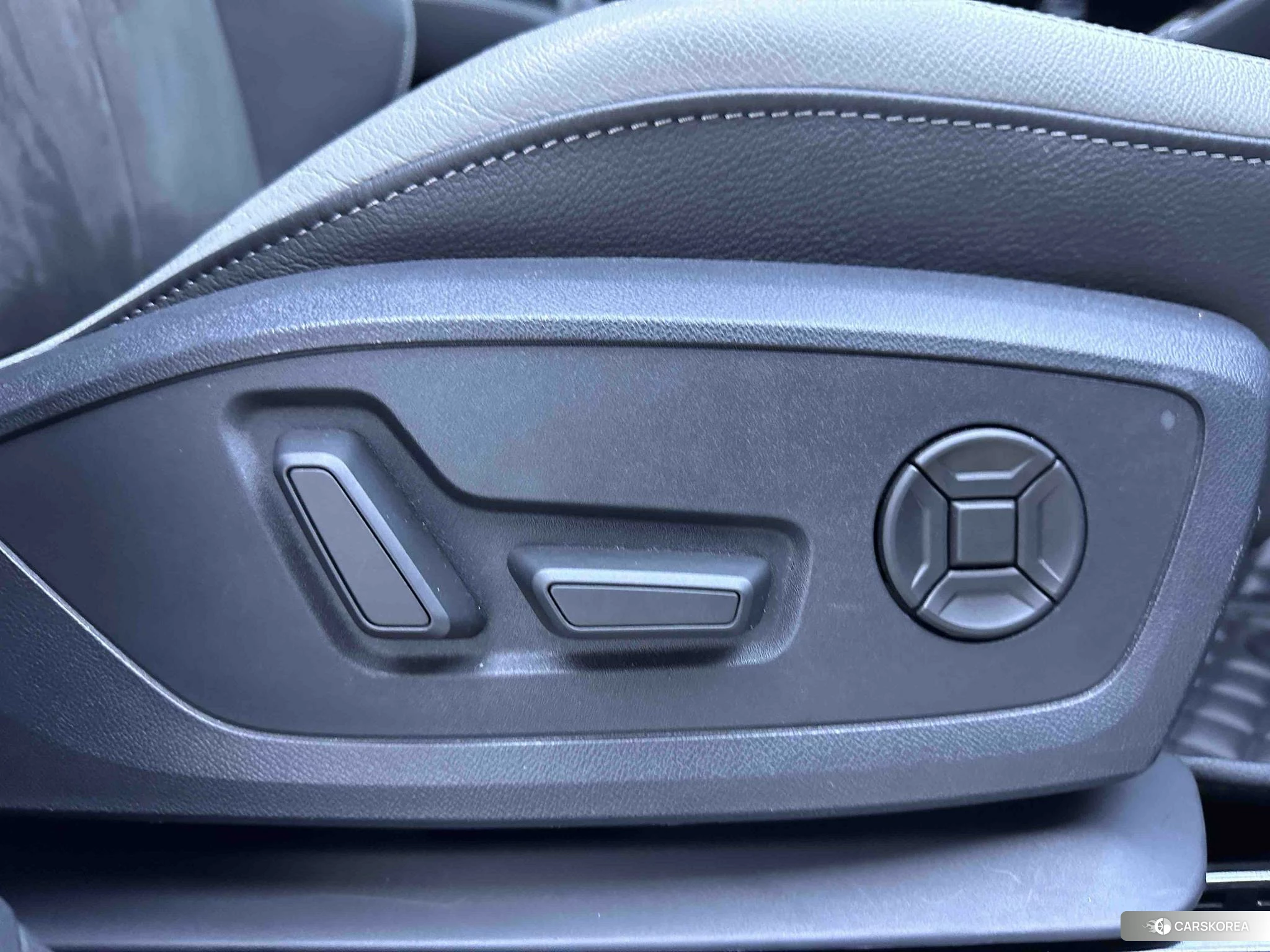 Audi Q3 id 4485397 из Китая 17