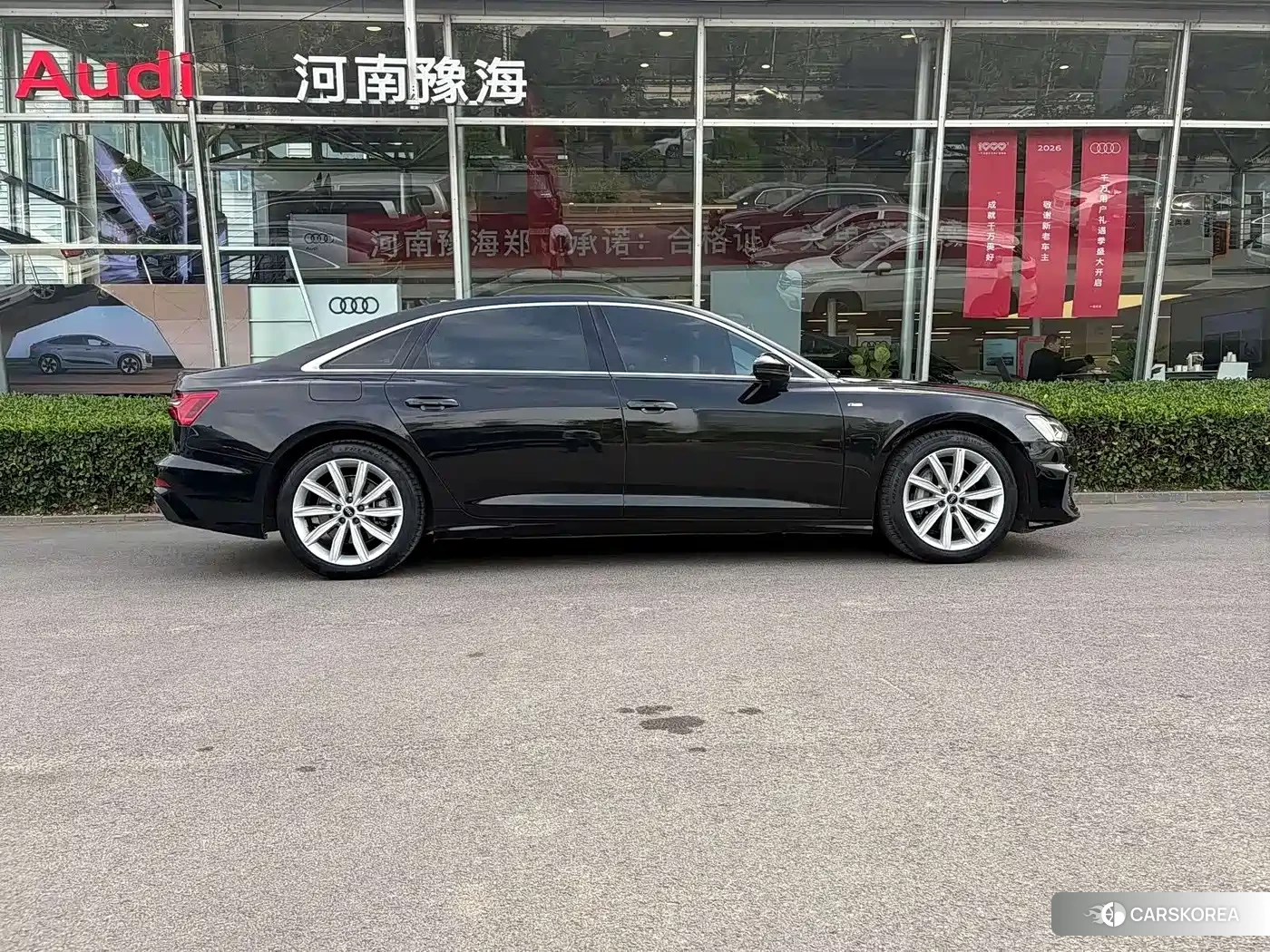 Audi A6L id 4547259 из Китая 7